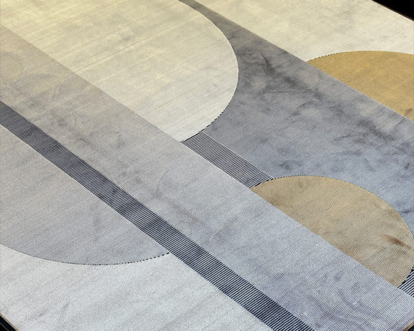 <strong>5 Tips To Make The Most Out of your Modern Rugs</strong>